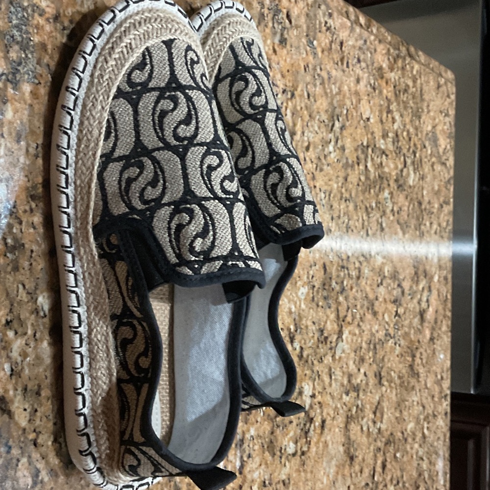 Elegant Black and Cream Espadrilles